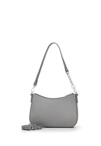 Borsa a spalla in pelle grigia con superficie texture, forma curva, una sola tracolla e una tracolla staccabile con dettagli in metallo argentato.