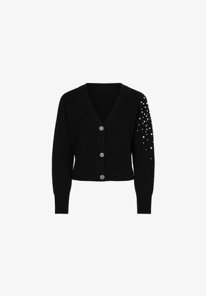 Cardigan nero a costine con scollatura a V, tre bottoni decorativi argentati sulla parte anteriore e decorazioni di perle sparse sulla manica sinistra.