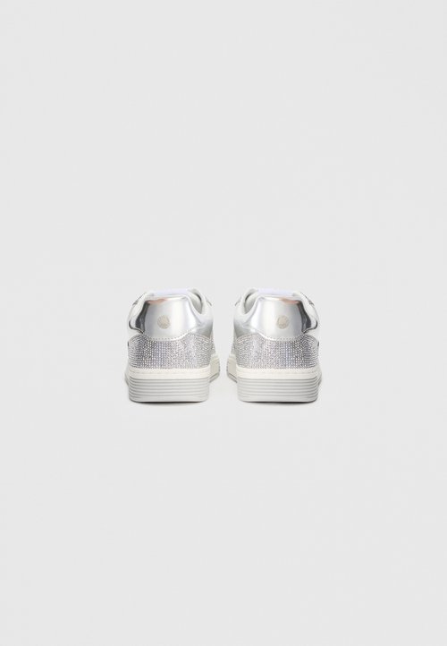 adidas gazelle silver green womens adidas Originals Wmns Superstar II - HQ2691 | SNS
