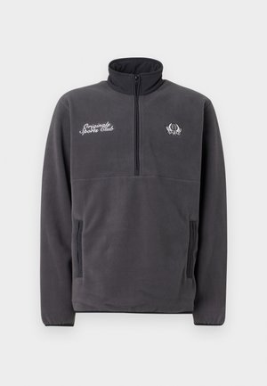 Sivi polar pulover s visokim ovratnikom, prednjim zatvaračem na pola, dva bočna džepa te izvezenim tekstom i logotipom "Original Sports Club".