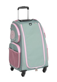 Koffer met harde hoes van muntgroene stof, roze accenten, meerdere met ritsen afsluitbare vakken, getextureerde zijkanten en vier zwarte wielen.