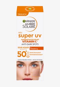 Garnier AS SUPER UV SPF50+ WITH VIT-C - Protection solaire