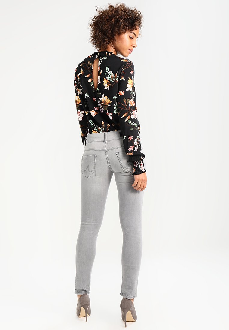 LTB Jeans Dames Molly M - Slim Fit met gemiddelde taille en ritssluiting in blauw van katoenmix - Maat W24L28, Wauna Wash 55182, 24W x 28L