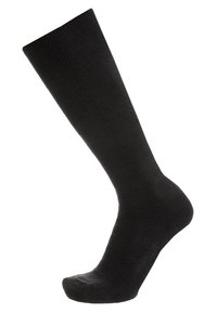 Schwarze knielange Socke aus geripptem Material, mit glattem Zehenbereich und verstärkter Ferse für Haltbarkeit. Schlichtes Design ohne Muster.