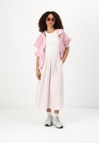 JOOP! Jeans ONYX  - Poletna jakna - bright pink