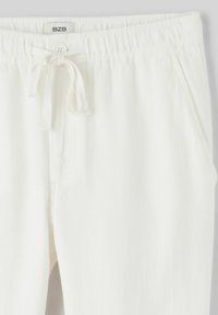 BZB TEXTURÉ - Pantalon classique - blanc écru