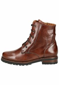 Botas de cuero marrón hasta el tobillo con un acabado suave, diseño con cordones y una suela resistente. Presenta detalles de costura y una punta ligeramente redondeada.