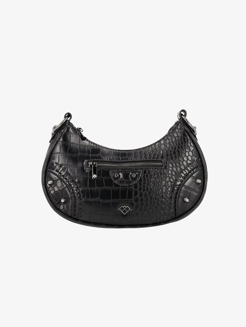 Czarna skórzana torebka z teksturą krokodyla, w zaokrąglonym kształcie, z metalowymi elementami w kolorze srebrnym, przednią kieszenią na zamek oraz dekoracyjnymi ćwiekami po bokach.