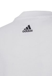 adidas Performance Camiseta estampada - white