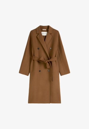 Brauner doppelt-knöpfiger Wollmantel mit einem am Bauch gebundenen Gürtel, Reverskragen und schwarzen Knöpfen.