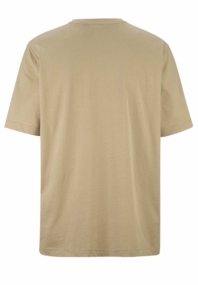 sand colored t shirts
