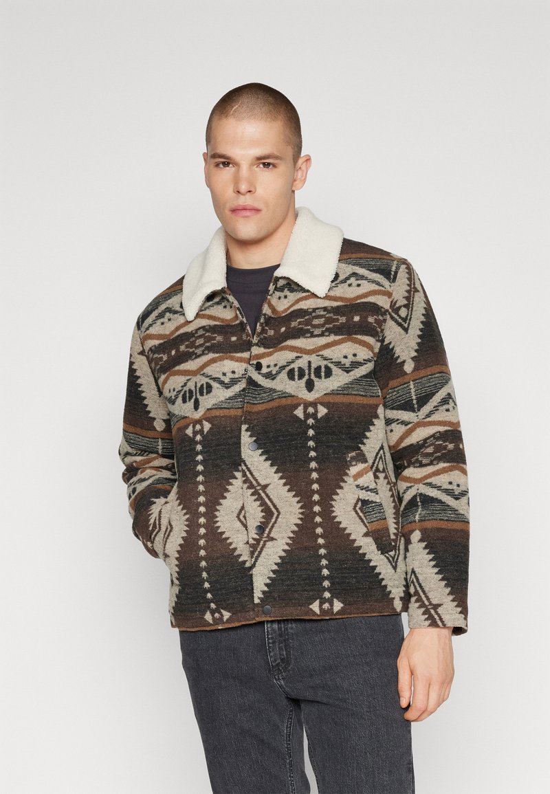 redefined-rebel-leandro-jacket-uni-v-likausitakki-brown-ruskea