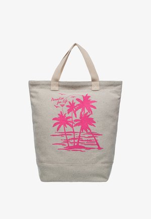 Bolsa tote de lona beige con dos asas que presenta palmeras rosas brillantes, aves y la frase "Paraíso de por vida" en el frente.