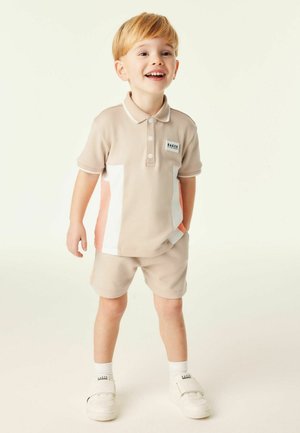 Baker by Ted Baker SET - REGULAR FIT - Shorts - stone