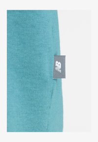 No seleccionado, big teal