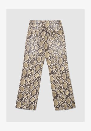 Pantalon à jambes larges présentant un motif texturé imprimé serpent dans des tons de brun et beige avec des poches arrière et une ceinture plate.