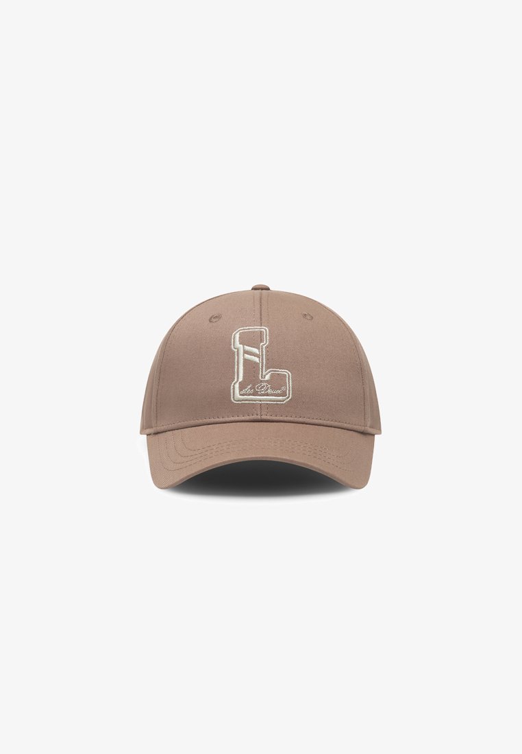 Casquette de baseball khaki en coton avec une couronne structurée, un visière courbé et un logo "L" brodé en blanc à l'avant.