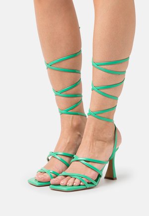 NA-KD STRAPPY FUNNEL  - Ψηλοτάκουνα πέδιλα - green