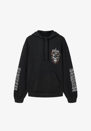 Zwarte hoodie met voorzak, afbeelding van schedel en slang met zwaard op de borst, en herhaalde tekst "AllSaints" in het wit op beide mouwen.