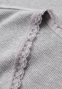 Superdry & Co Triko s potiskem - dark grey