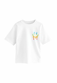 Camiseta blanca de manga corta en algodón, con un gráfico colorido de pintura goteando y caritas sonrientes en azul, verde y naranja.
