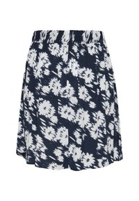 En navy og hvid blomsterkjole med elastisk talje, der har et let, struktureret stof og en let udvidet silhuet.