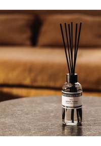 Marie-Stella-Maris FRAGRANCE STICKS LEMON NOTES - Diffusore a bastoncini