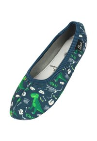 Flache Hausschuhe mit einem Obermaterial aus marineblauem Stoff, das mit grünen Dinosaurier- und Knochenmustern verziert ist. Weiche, strukturierte Innenauskleidung für hohen Komfort; flexibler Boden.