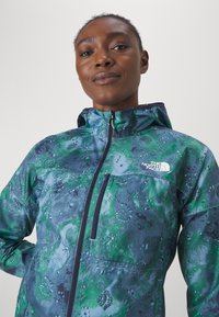 The North Face HIGHER RUN WIND JACKET - Sportska jakna - steel blue