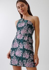 TUSSAH NATASHA MINI    - Shift-haljina - emerald floral jacquard