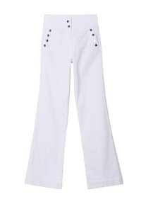 Pantaloni bianchi a zampa d'elefante realizzati in cotone con una texture liscia, dotati di cinque bottoni di chiusura e bottoni decorativi blu lungo le tasche laterali.