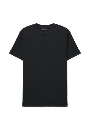 T-shirt noir uni à manches courtes et col rond, posé à plat avec l'étiquette de la marque visible au niveau du col, sur un fond blanc.