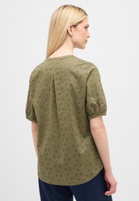 Eterna SCHLUPFBLUSE - REGULAR FIT - Camicetta - olive