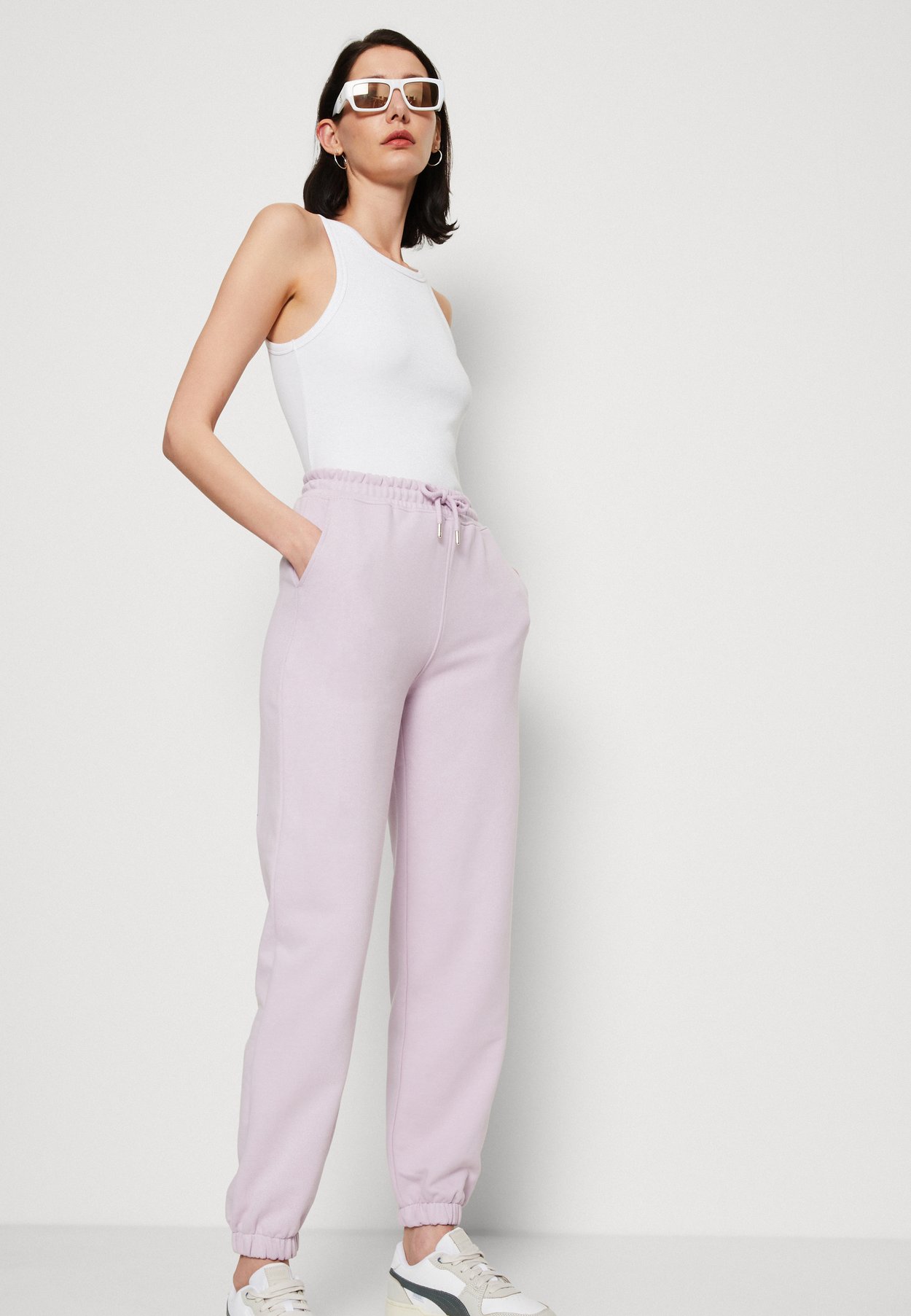 ICON ESSENTIAL PANTS