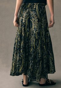 Next REGULAR FIT-BOHO TIERED MIDI - A-linjainen hame - black green