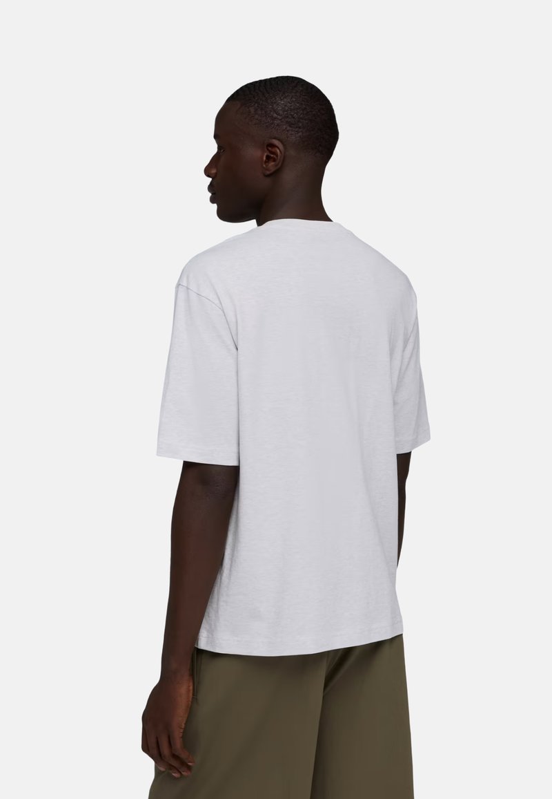 Puma WARDROBE ESS BOXY TEE 040 VAR - Jednoduché tričko - light grey