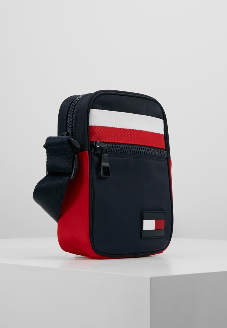 tommy hilfiger sport mix mini reporter