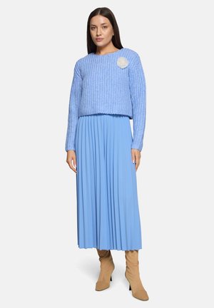 2-IN-1-OPTIK - Striktrøje - hellblau