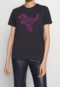 COACH Camiseta estampada - black