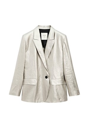 Blazer métallique argenté avec une finition texturée, deux poches avant, revers crantés, fermeture à un bouton et un intérieur noir doublé.