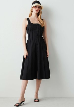 Day dress - black