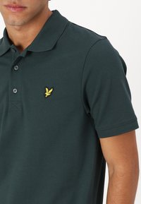 Lyle & Scott Poloskjorter - argyle teal