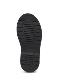 Czarna gumowa podeszwa buta z teksturowanym wzorem dla lepszej przyczepności, z rowkami i wypustkami dla lepszego chwytu, z logo marki w pobliżu pięty.