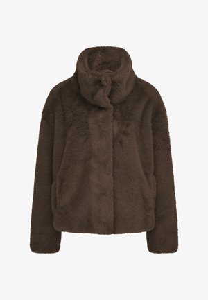 Braune Kunstpelzjacke mit hohem Kragen, langen Ärmeln und lockerer Passform. Weicher Stoff ohne sichtbare Verschlüsse, ausgestattet mit seitlichen Taschen.