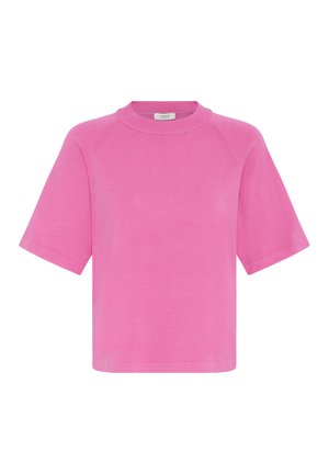 Maglietta a maniche corte di colore rosa brillante, con scollatura rotonda e colletto a coste, esposta su uno sfondo bianco.