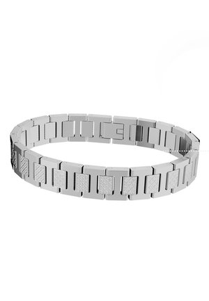 Silbernes Metallarmband mit rechteckigen Gliedern, einige mit einem strukturierten Muster, angeordnet in einer durchgehenden kreisförmigen Form.