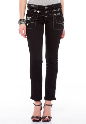 Cipo & Baxx MIT NIEDRIGER TAILLE - Jeggings - black