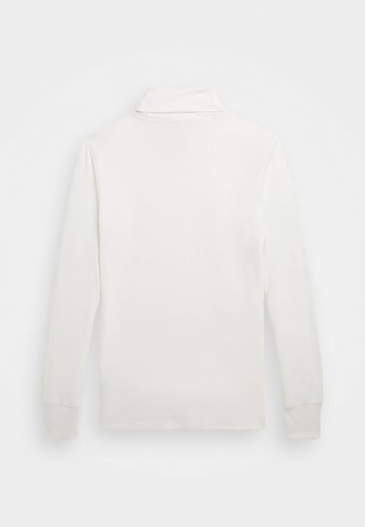 Blusa de mangas longas com gola alta em branco sólido. Feita de um tecido suave, apresenta uma textura lisa, mangas ajustadas e um detalhe de costura mínimo.