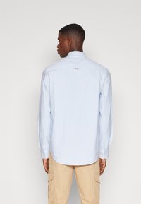 Tommy Jeans OXFORD SHIRT - Camicia - chambray blue
