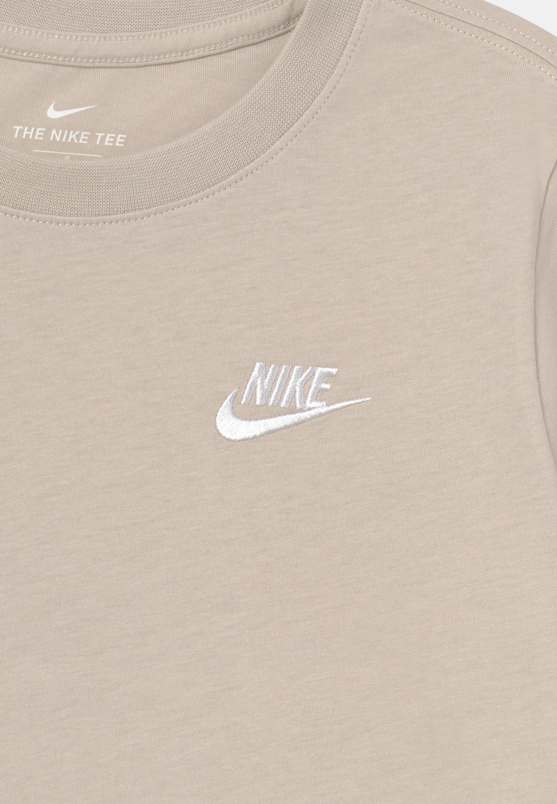 oatmeal nike crew neck